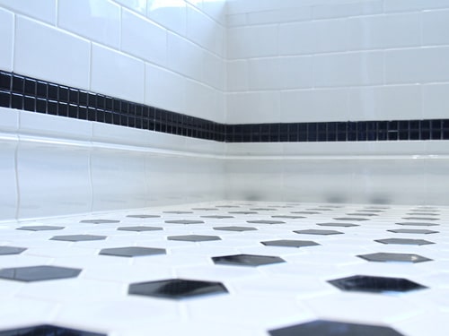 historia_białej_kafelki_1-