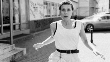 lena-6_Easy-Resize.com_